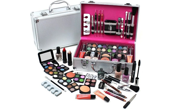 60 Piece Vanity Case at Discount Experts