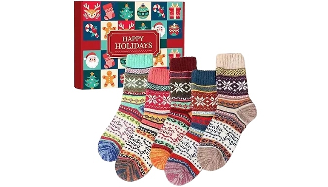 5 Pairs of Warm Festive Socks at Discount Experts