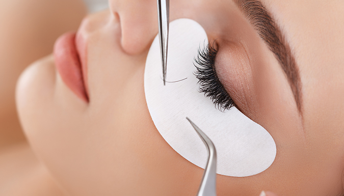 Eyelash Extension Level 3 Online Training Course from Discount Experts