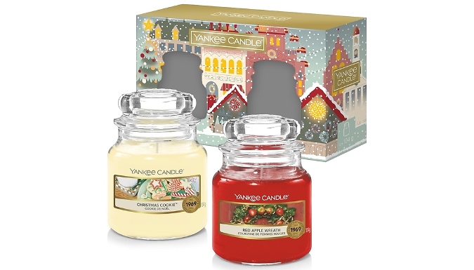 Yankee Candle Christmas Candle 2-Piece Jar Gift Set