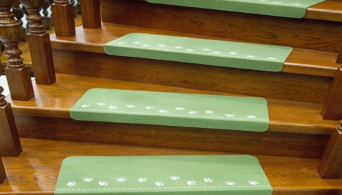5-Pack Glow-in-the-Dark Paw Print Stair Mats - 3 Colours. at Discount Experts