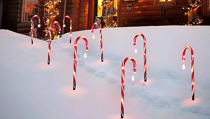 8x Solar Powered Outdoor Christmas Pathway Lights from Discount Experts