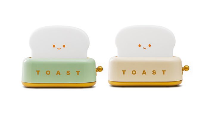 Novelty Toaster Night Light - 2 Colours from Discount Experts