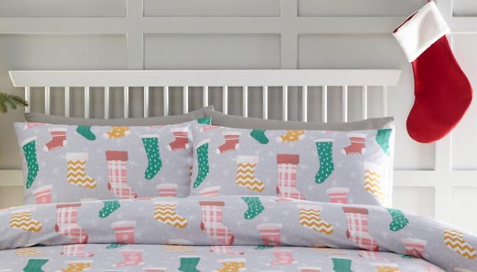Christmas Stockings Duvet Cover Set - 4 Sizes from Discount Experts