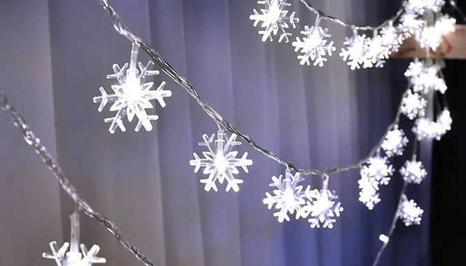 3M LED Snowflake String Lights - 3 Colours from Discount Experts