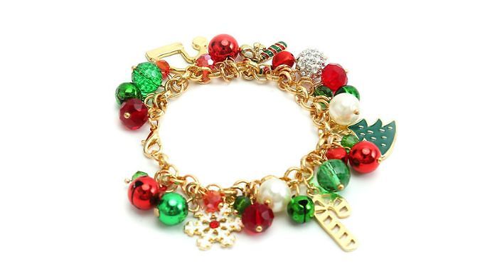 Christmas Themed Charm Bracelet from Discount Experts