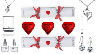 Pair of Valentines Crackers - Includes Swarovski Jewellery Gifts!