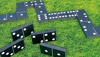 28-Piece Giant Dominoes Set